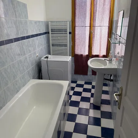 Апартаменты De Vacants Centre-ville Форкалькье